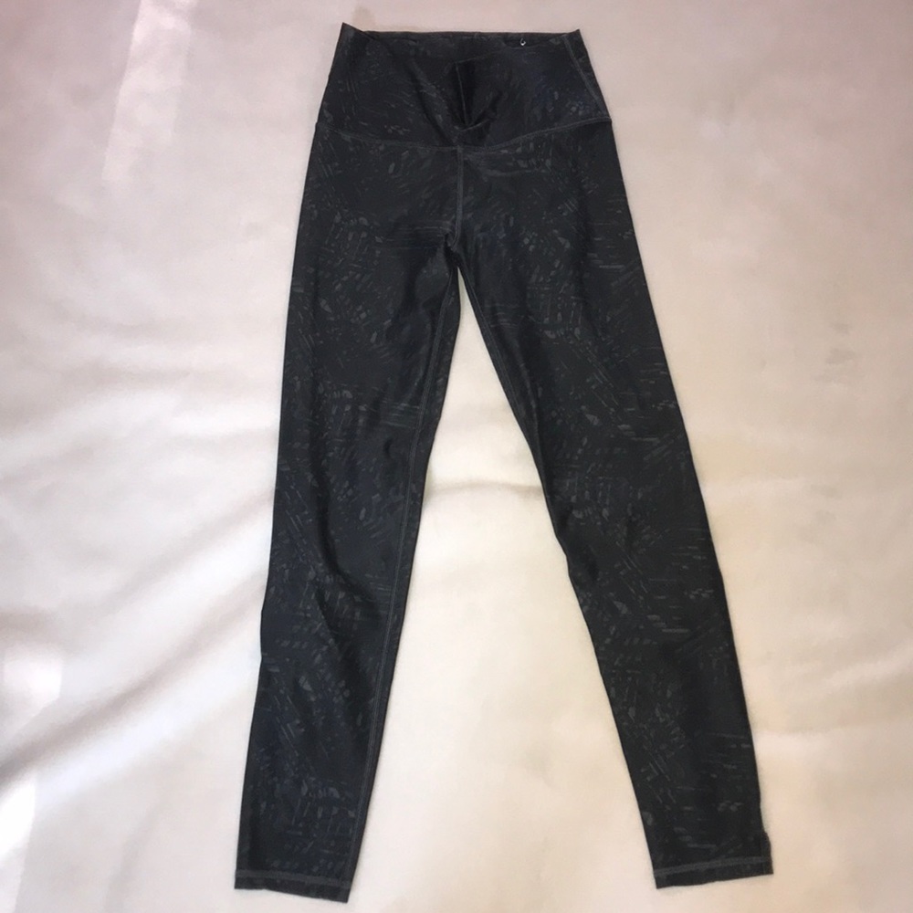 American Eagle printed green leggings